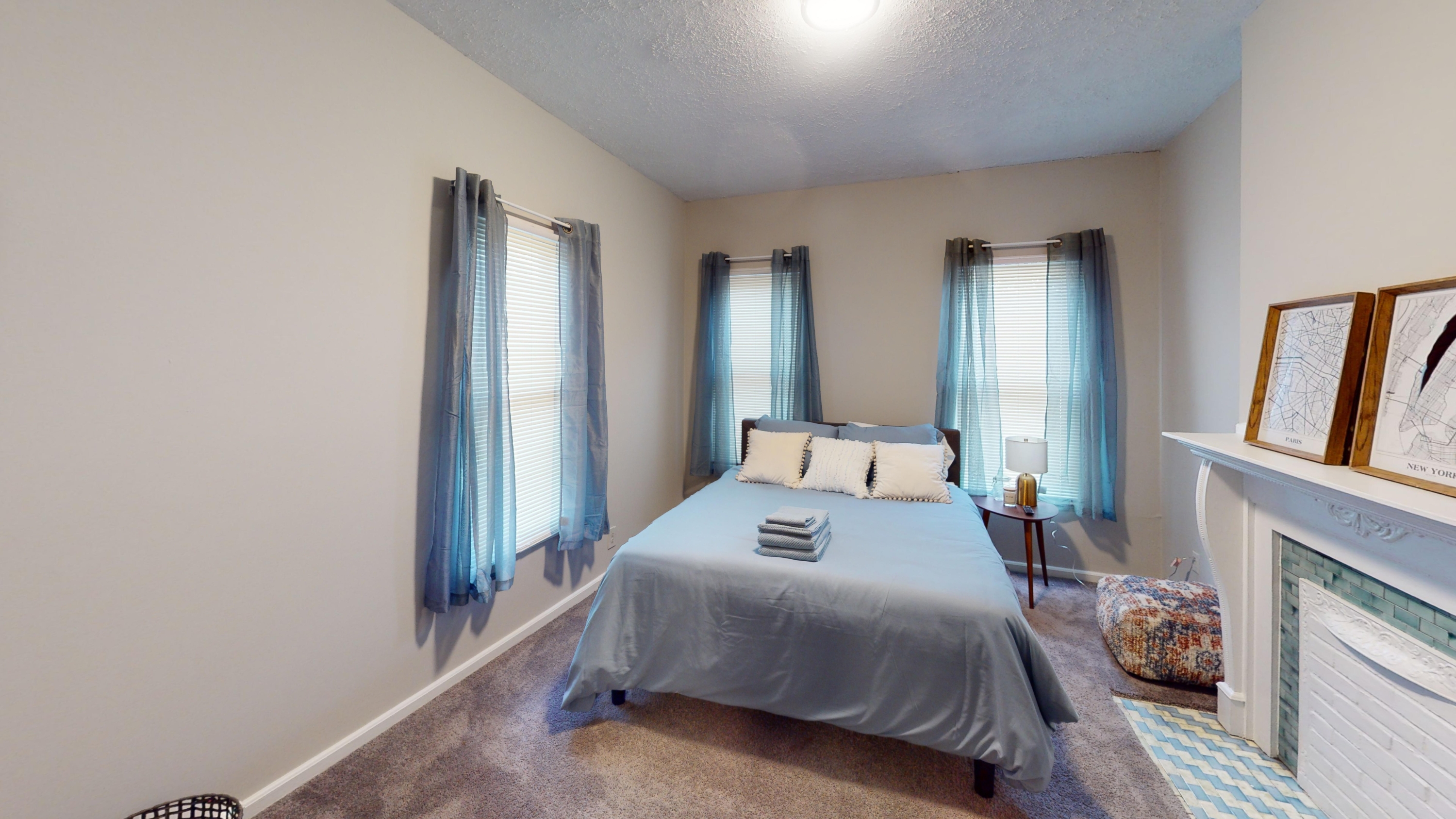 1355-1357 Dennison Avenue - 1357 Blue